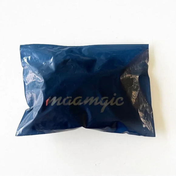 MaaMgic Swim Trunks Amazon Brand Shark Print Men’s Size Medium Black Pink New - Picture 5 of 5